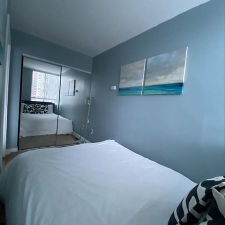 Lovely Condo Vancouver Extérieur photo